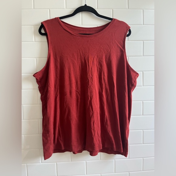 Cj banks tank Size: 2X​ - Picture 1 of 3